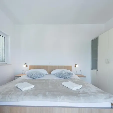 In With Sea View, Balcony, Air Conditioning, Wifi 4979-6 تْسافتات