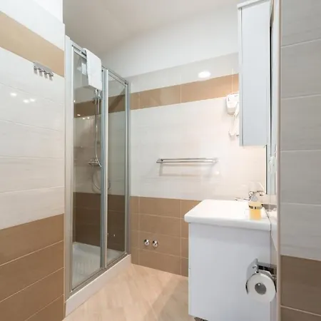In With Sea View, Balcony, Air Conditioning, Wifi 4979-6 شقة *